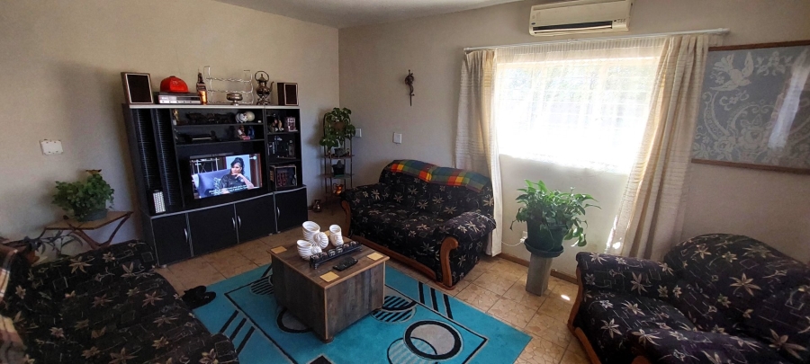 13 Bedroom Property for Sale in Bloemspruit Free State